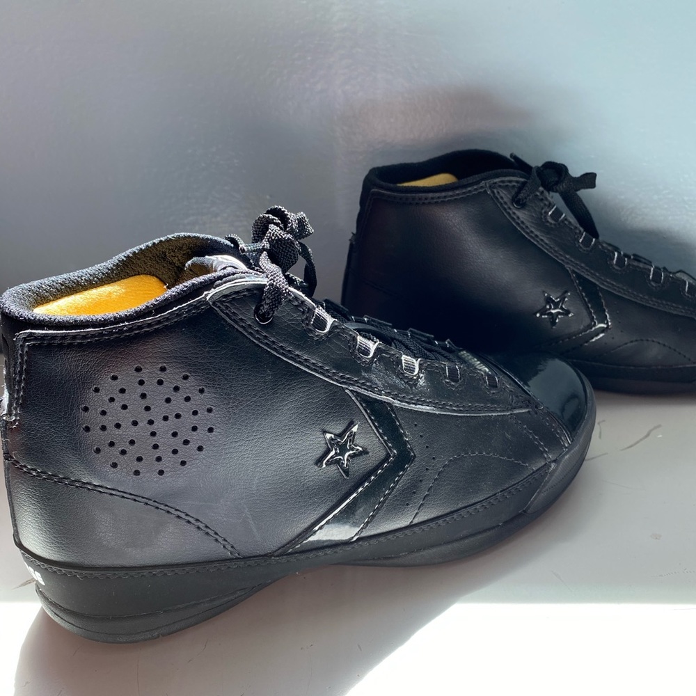 Brand new Black Converse Boys Sneakers- size 5 / women's size 7